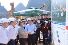 Thường trực Chính phủ: Các địa phương không để 'trượt' tiến độ các dự án giao thông trọng điểm