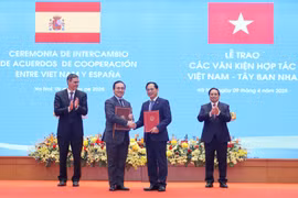 Việt Nam và Tây Ban Nha trao nhiều văn kiện hợp tác quan trọng