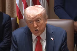 Hai ông Trump và Zelenskyy cam kết hợp tác chấm dứt chiến tranh, đã chốt thỏa thuận khoáng sản