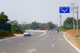Đường Hòa Lạc - Hòa Bình theo tiêu chuẩn đường cao tốc 6 làn xe, vận tốc 100 km/h