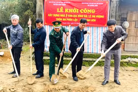 Kỳ 1: Câu chuyện về những số phận kém may mắn nương thân trong chốn tạm bợ