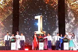 Tưng bừng lễ khai mạc Năm du lịch Sơn Tây - xứ Đoài 2025