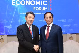 Việt Nam sẵn sàng phối hợp chặt chẽ với Trung Quốc đưa quan hệ hai Đảng, hai nước lên tầm cao mới