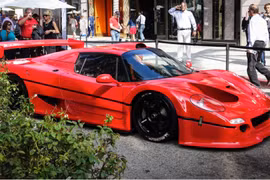 Câu chuyện về chiếc Ferrari F50 bị đánh cắp của FBI