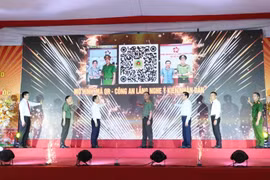 Thứ trưởng Bộ Công an dự Ngày hội Toàn dân bảo vệ ANTQ tại Hà Tĩnh