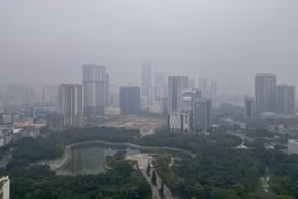 Hà Nội: Chất lượng không khí ở mức không tốt cho những người nhạy cảm với thời tiết