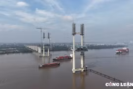 Thi công trở lại cầu Phước Khánh trên cao tốc Bến Lức - Long Thành