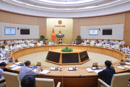 Chính phủ chỉ đạo phấn đấu vượt chỉ tiêu năm 2025, tạo đà cho tăng trưởng 2 con số năm 2026