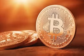 Giá Bitcoin quay lại mức hơn 90.000 USD lần đầu tiên kể từ ngày 7 tháng 3