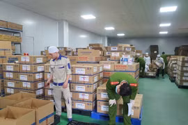 Lập doanh nghiệp, xưởng sản xuất để buôn bán hàng nghìn hộp sữa bột giả
