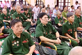 Trình Chủ tịch nước tặng quà hơn 1.576.000 người có công dịp kỉ niệm ngày Thương binh - Liệt sĩ