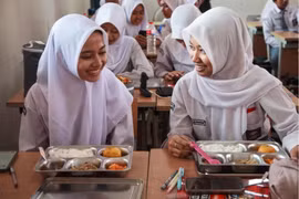 Indonesia đối mặt nguy cơ nợ nần từ chương trình bữa ăn miễn phí 4 tỷ USD