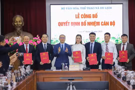 Bộ VHTT&DL công bố quyết định điều động, bổ nhiệm nhiều cán bộ lãnh đạo