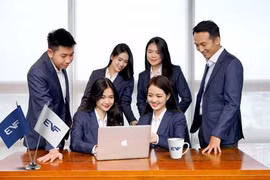 Tái định vị thương hiệu trong ngành tài chính: Vì sao các định chế chọn thay đổi?