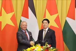 Chủ tịch nước Lương Cường hội đàm với Quốc vương Jordan