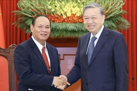 Làm sâu sắc hơn nữa mối quan hệ đoàn kết đặc biệt Việt Nam - Lào