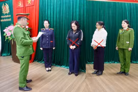 Khởi tố trưởng phòng và chuyên viên Cục Thuế tỉnh Bắc Ninh về tội “Nhận hối lộ”