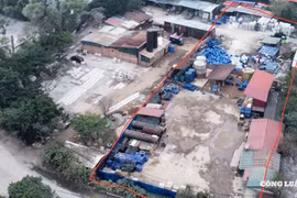Phù Đổng (Hà Nội): Ngang nhiên biến đất công, đất nông nghiệp thành “đại công trường” sang chiết hóa chất