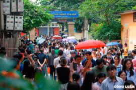 Đại học đồng loạt bỏ xét học bạ, xu hướng tất yếu sau nhiều bất cập