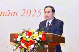 "Rà soát hệ thống luật, nhất là lĩnh vực dễ phát sinh tham nhũng, lãng phí, tiêu cực"