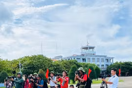 Người làm báo và sứ mệnh lan toả tình yêu Trường Sa...