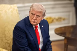 Ông Trump yêu cầu đánh thuế 100% với phim nước ngoài