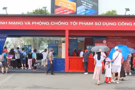 Người dân được 'trải nghiệm' cảnh báo tội phạm tại Triển lãm thành tựu đất nước