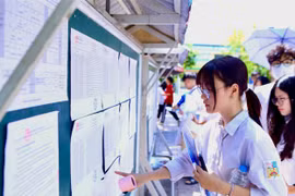 Đáp án đề thi tốt nghiệp THPT 2025 môn Vật Lý, mã đề 0215 (tham khảo)