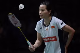 Điểm tin thể thao 26/8: FIFA chuyển tiền vệ Việt kiều Thành Trung về LĐBĐ Việt Nam, Thùy Linh thắng cựu vô địch cầu lông thế giới