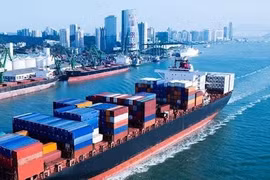 Việt Nam xuất siêu 3,79 tỷ USD trong 4 tháng đầu năm