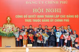 Các đảng bộ trực thuộc Đảng uỷ Chính phủ khẩn trương kiện toàn tổ chức bộ máy, hoạt động theo mô hình tổ chức mới