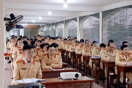 CSGT Hà Nội sẵn sàng tiếp nhận sát hạch, cấp đổi giấy phép lái xe
