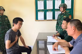 Lào Cai: Một du khách Trung Quốc mang tiền giả đổi lấy tiền Việt Nam