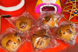 Bánh Trung thu 'handmade' hình con vật: Sáng tạo hút khách mùa trăng rằm