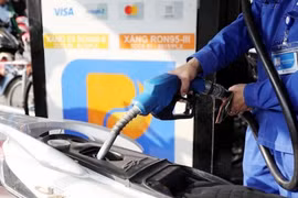 Giá xăng có thể giảm lần thứ 3 liên tiếp trong kỳ điều chỉnh cuối cùng năm 2025
