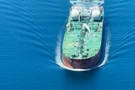 Iran thách thức lệnh trừng phạt, tuyên bố tiếp tục xuất khẩu dầu sang Trung Quốc