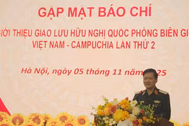 Nhiều hoạt động ý nghĩa tại giao lưu hữu nghị Quốc phòng biên giới Việt Nam-Campuchia