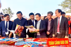 Hà Tĩnh: Hơn 400 ấn phẩm được trưng bày tại Hội báo Xuân Ất Tỵ 2025