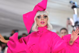 Lady Gaga, Billie Eilish và loạt sao lớn chung tay vì cháy rừng ở Los Angeles