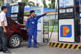 Giá xăng có thể giảm lần thứ 4 liên tiếp vào chiều nay
