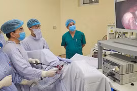 Bước tiến vượt bậc trong phẫu thuật ung thư phụ khoa không để lại sẹo