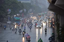 Dự báo thời tiết ngày 14/2: Nam Bộ tiếp tục mưa dông, Bắc Bộ sương mù