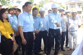 Bắc Ninh: Phải hoàn thành bàn giao mặt bằng sạch dự án cầu đường sắt Cẩm Lý trong tháng 9