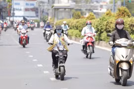 Thời tiết 13/5: Bắc Bộ ngày nắng, Tây Nguyên và Nam Bộ mưa rào