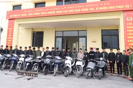 Triệu tập 27 đối tượng trong vụ dùng dao, kiếm đánh nhau ở Ninh Bình