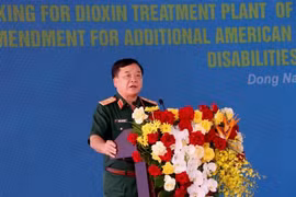 Kéo dài thời gian giữ chức vụ Thứ trưởng Bộ Quốc phòng đối với Thượng tướng Hoàng Xuân Chiến