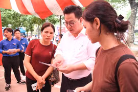 Đại học Giáo dục chốt điểm sàn 19 điểm, không phân biệt phương thức
