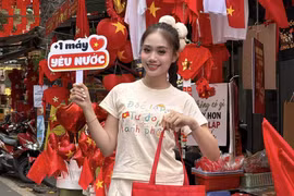 LADODA trao miễn phí 2.000 'túi tự hào' dịp Quốc khánh 80 năm, lan tỏa niềm tự hào dân tộc và thông điệp xanh