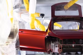 Công nhân kiện Tesla 51 triệu USD vì ... bị robot lắp ráp đánh ngất