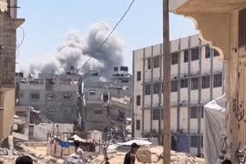 Israel trở lại tấn công Gaza sau khi đạt thỏa thuận ngừng bắn với Iran, ít nhất 86 người thiệt mạng